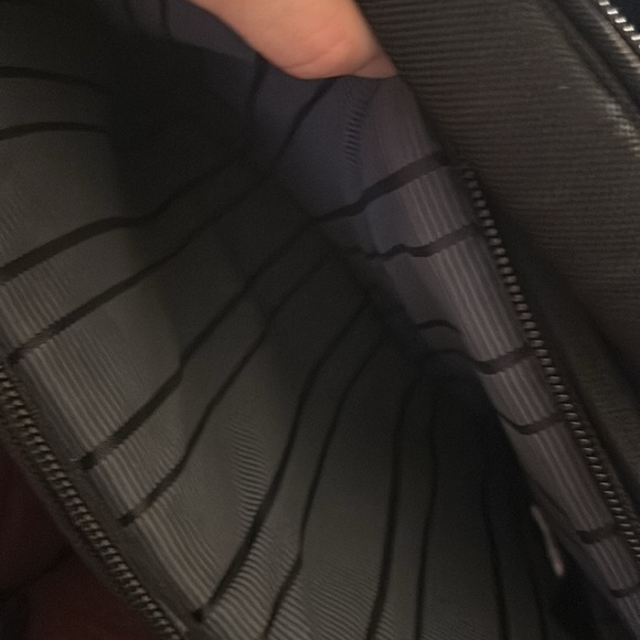 Kenneth Cole Reaction Black backpack briefcase - Picture 6 of 8